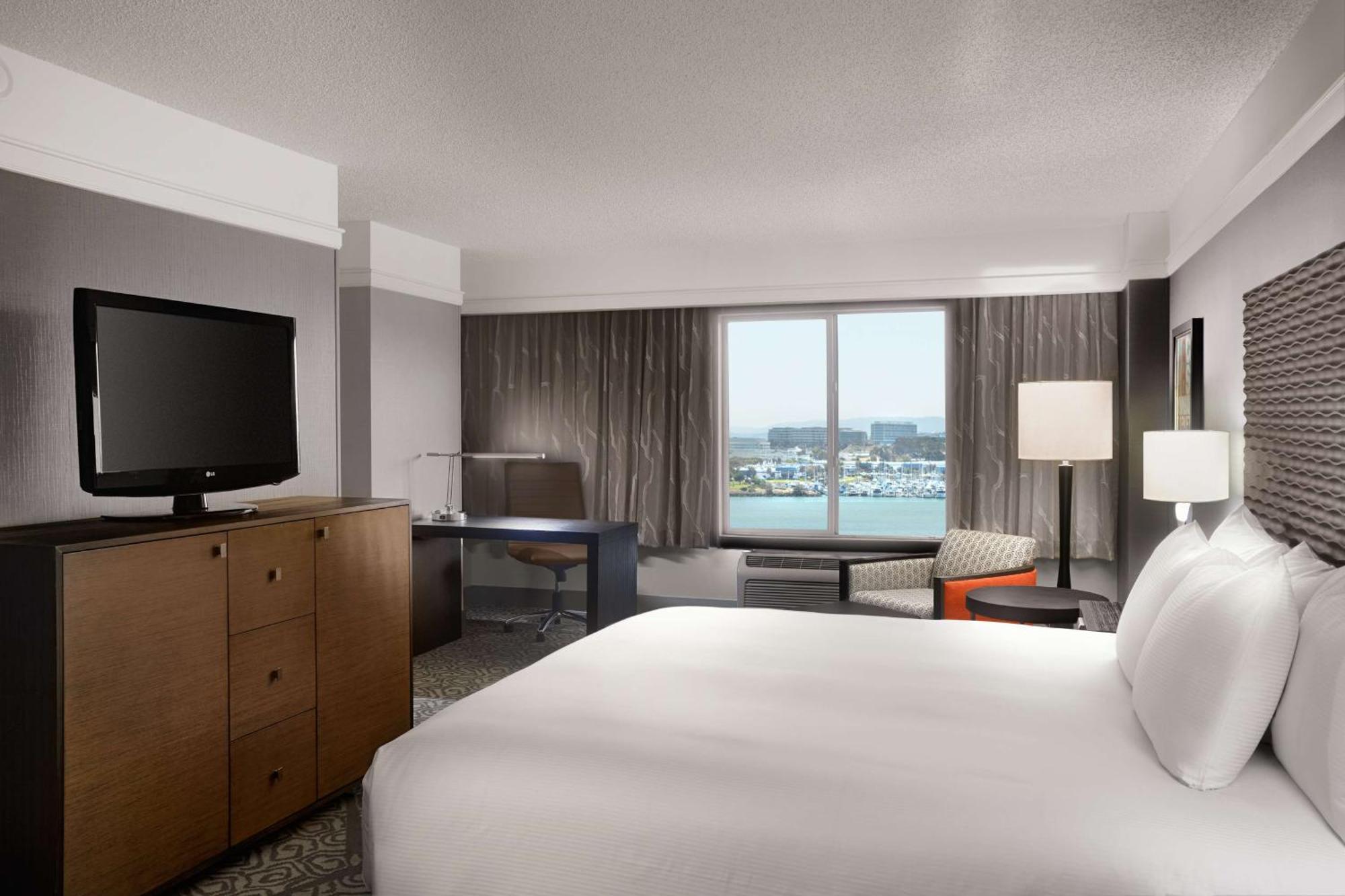 Hotel Doubletree By Hilton San Francisco Airport North Bayfront Brisbane Exteriér fotografie