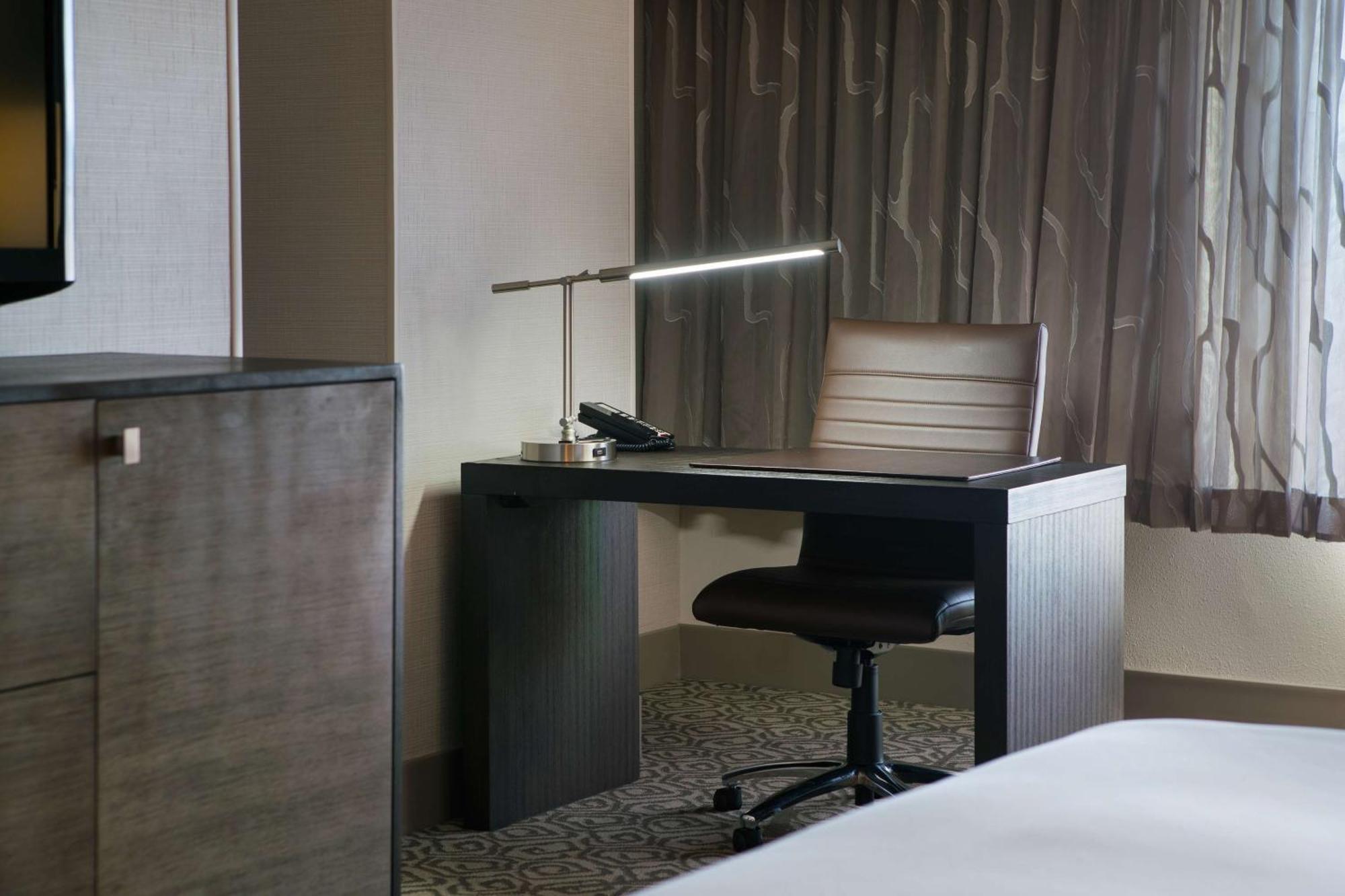 Hotel Doubletree By Hilton San Francisco Airport North Bayfront Brisbane Exteriér fotografie